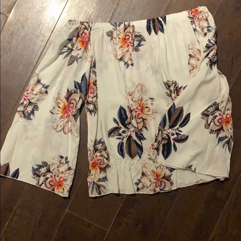 Strapless floral shirt